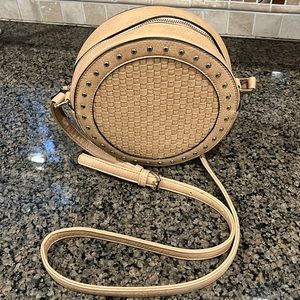 Round purse